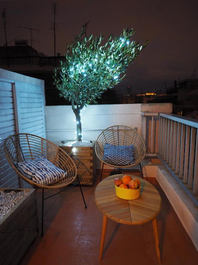 Sophia'S Penthouse Apartment With Jacuzzi And Acropolis View From Big Terrace Афіни Екстер'єр фото